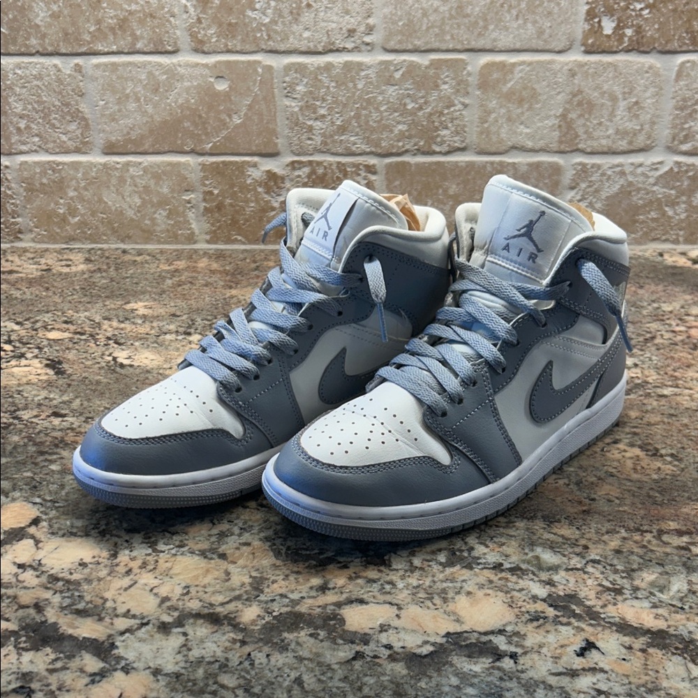 Jordan 1 Mid Stealth Grey and White
